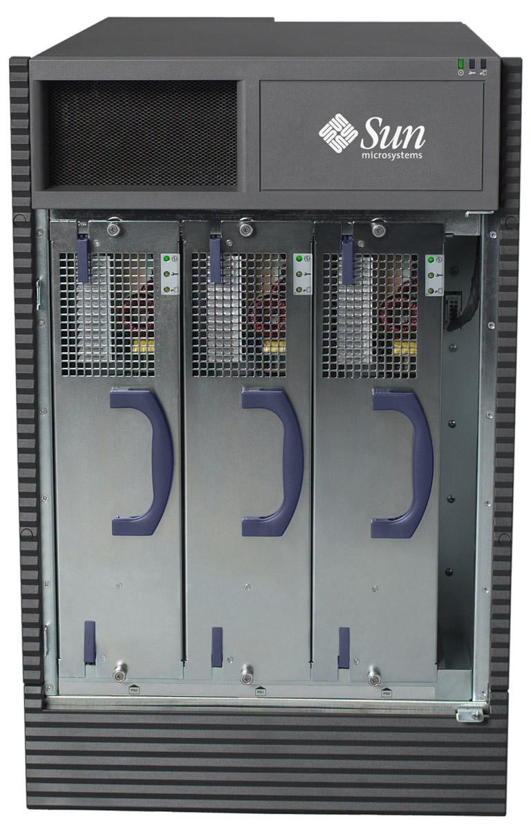 Sun Fire E4900 (post July 2006) Front Open Zoom