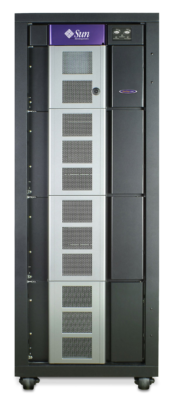 Sun StorEdge L500 (Mixed Media) Front Zoom